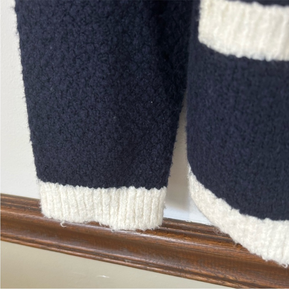 TALBOTS Boucle dipped sweater cardigan button down navy blue, white - Picture 6 of 11